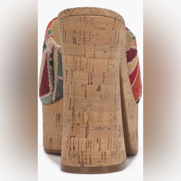 Jessica Simpson Xona Platform Sandals - Picture 7 of 9